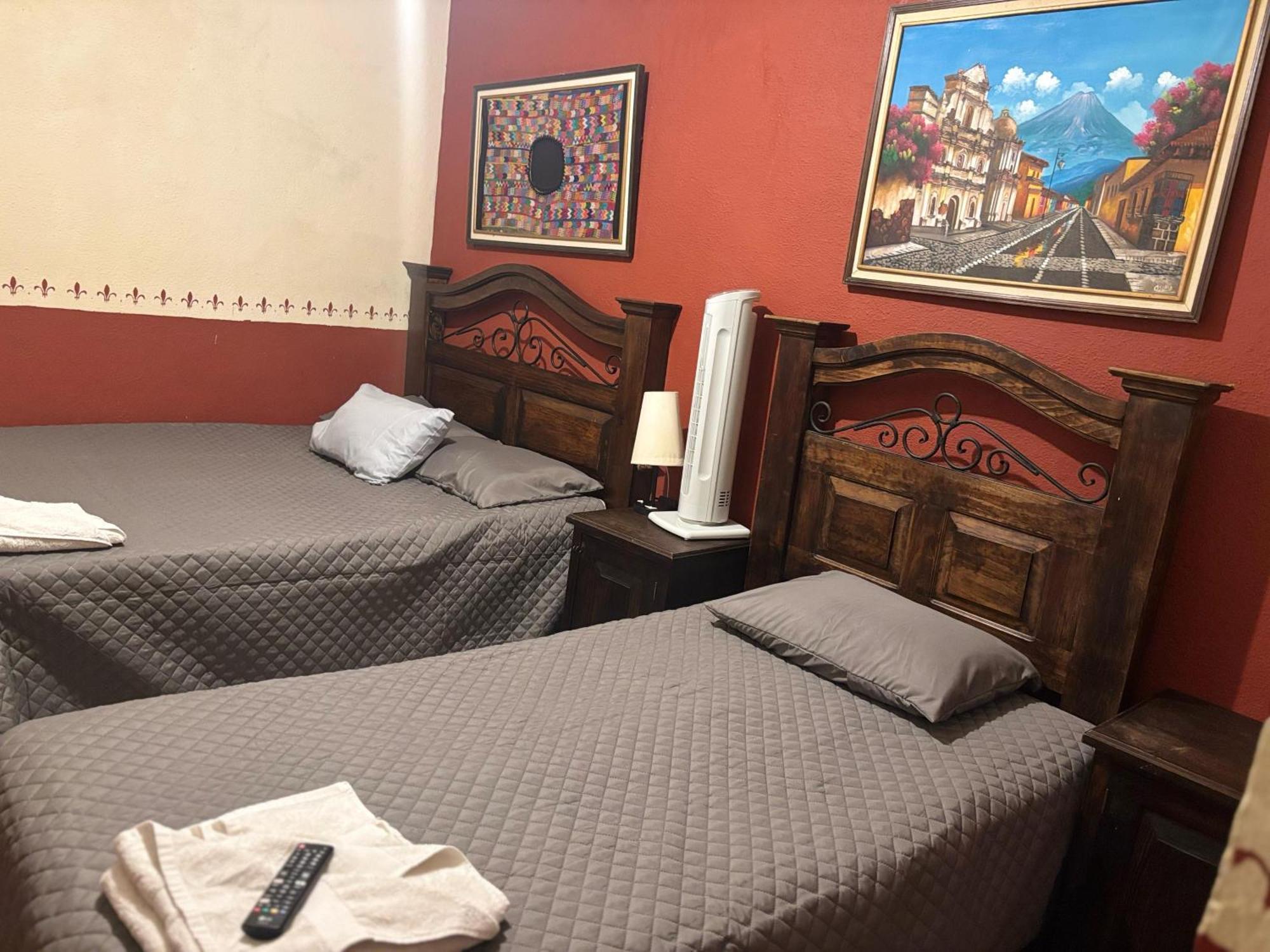 Cristales De Antigua La Calzada Hotel Buitenkant foto